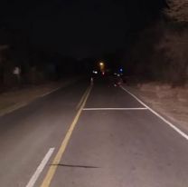Iban por una ruta de Salta y encontraron a un joven tirado en el asfalto: estaba muerto