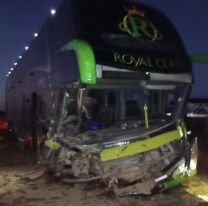 Camioneta chocó contra micro: 7 muertos, decenas de heridos y nene desaparecido