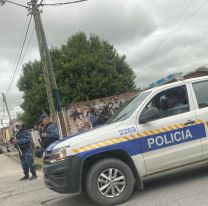 Policías y desesperación a metros del bajo de Salta: "Por fin llegaron era necesario" 