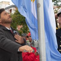 Gustavo Sáenz encabezó los actos por el 214° aniversario de la Revolución de Mayo