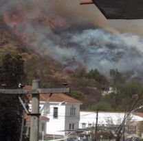  [URGENTE] El viento zonda llegó a Salta: alerta por incendio