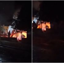 [URGENTE] Se prendió fuego una casa en Salta: internaron a la dueña